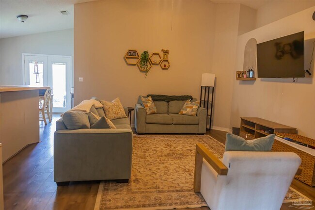 Foto del edificio - 616 Reservation Ave