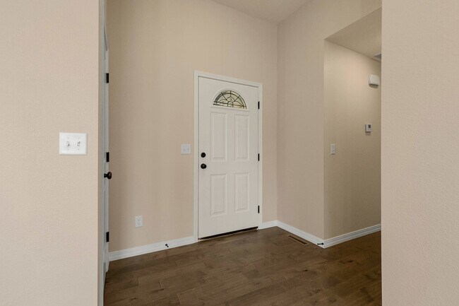Foto del edificio - 1065 S Christopher Ave