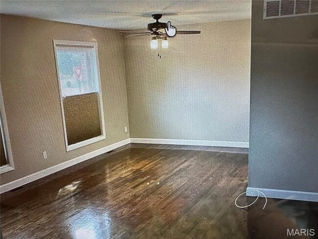 Building Photo - 7359 Balson Ave