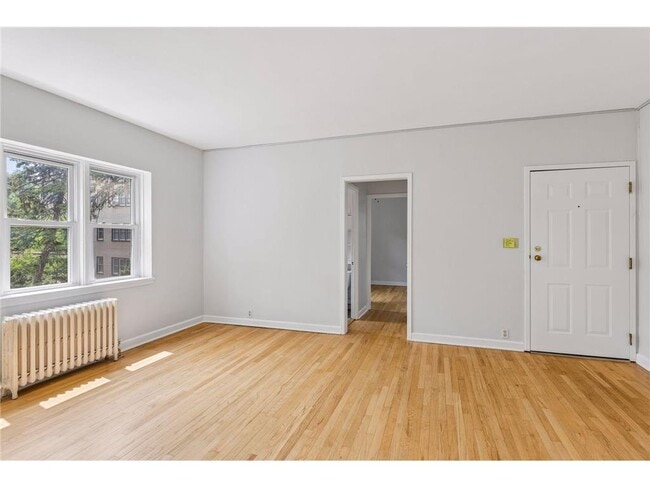 Building Photo - 3128 W Bde Maka Ska Blvd