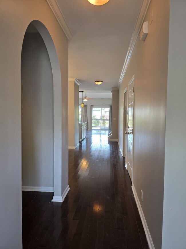 Foto del edificio - Luxury Lake Living Overlooking Coleman Lake