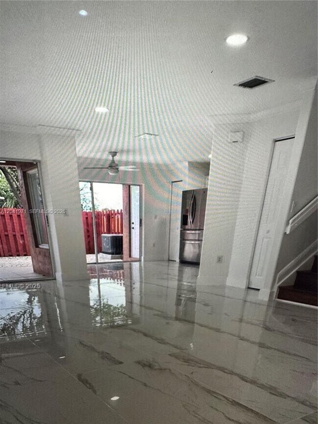 Foto del edificio - 7001 SW 164th Ct