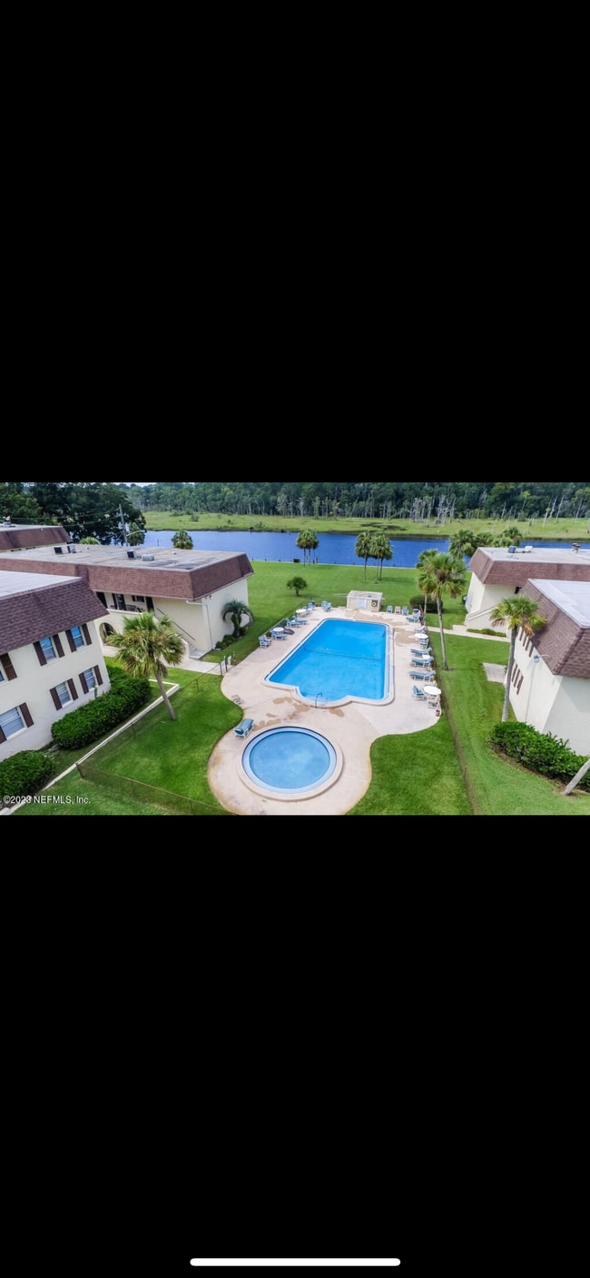 Building Photo - 1557 El Prado Rd