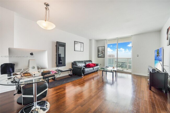 Foto del edificio - 1800 N Bayshore Dr