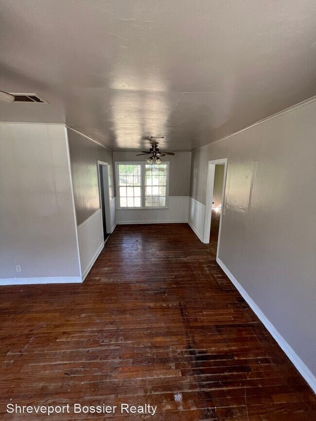Building Photo - 2 br, 1 bath House - 912 Drexel St