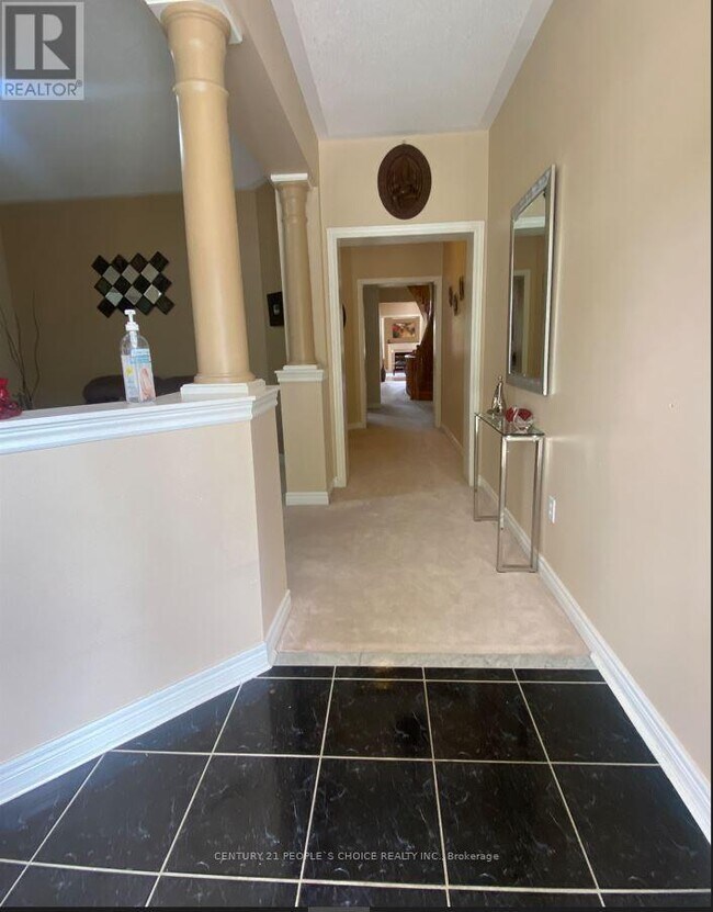 Building Photo - 21 Trailside Walk