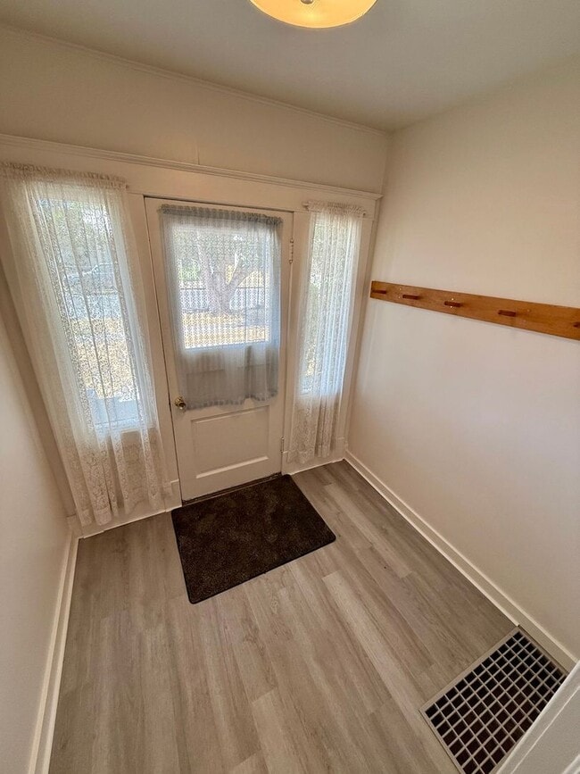 Building Photo - Charming 4-Bedroom, 2-Bath Victorian Home ...