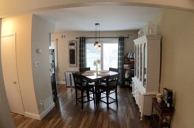 Dining Room - 121 Roskeen Court