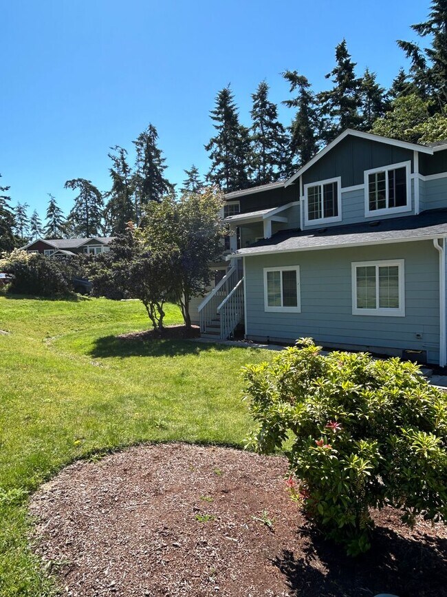 Foto del edificio - Beautiful 5 Bedroom Home in Coupeville! Pet Friendly!