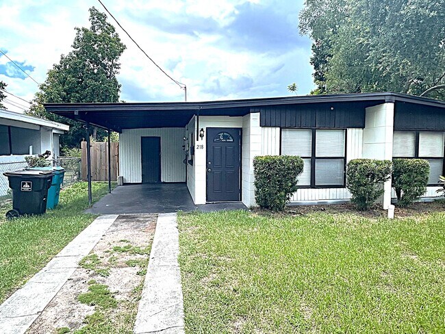 Foto del edificio - 218 N Lakeland Ave
