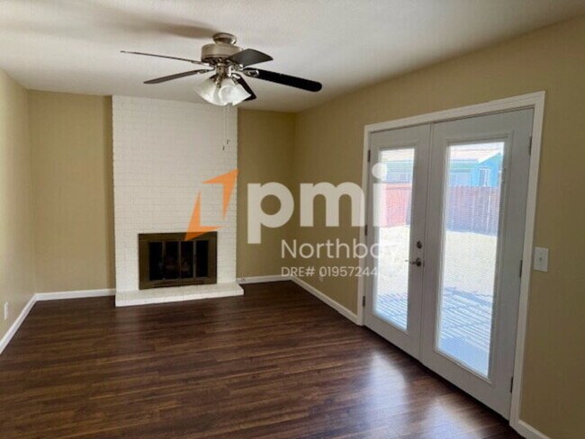 Building Photo - 511 Del Oro Ct