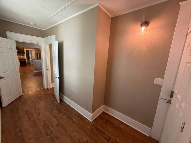 Foto del edificio - Downtown Pensacola - 2 bedroom, 1 bathroom