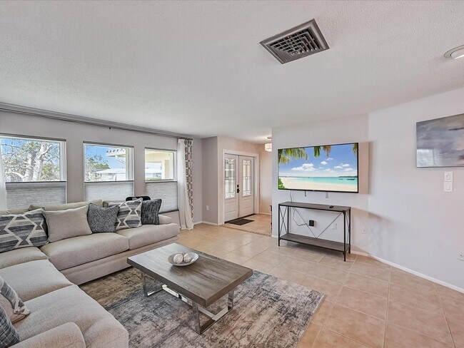 Foto del edificio - 10 Stone Mountain Blvd
