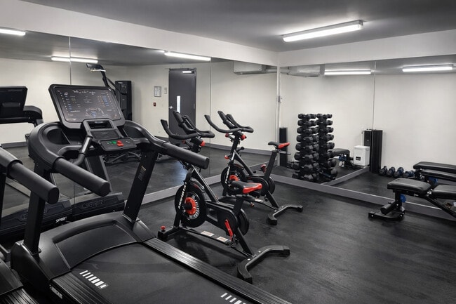 Photo du bâtiment - The Rise Apartment Homes