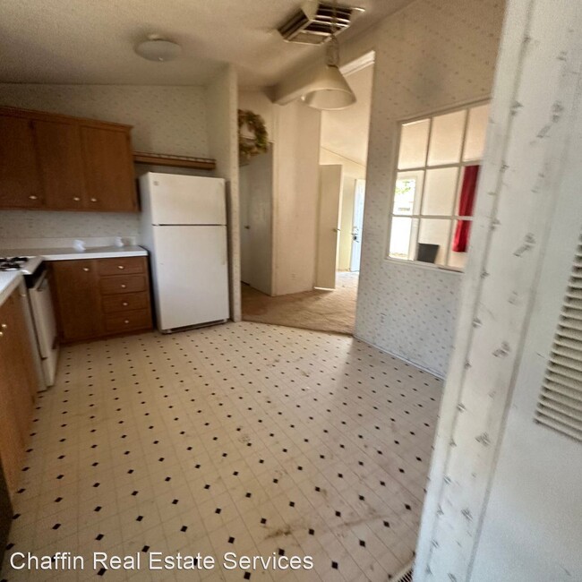 Building Photo - 3 br, 2 bath House - 395 Randon Court
