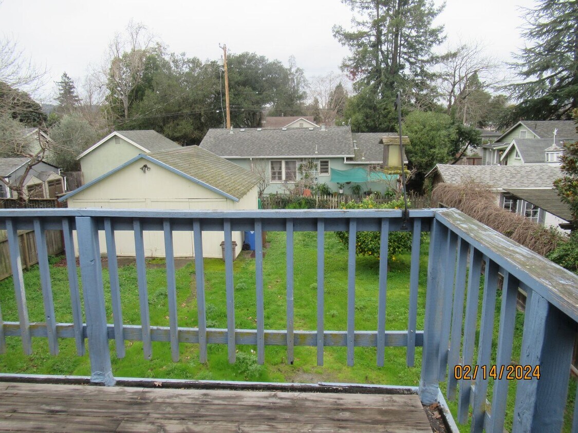 21252127 St Unit 2127 B, Napa, CA 94559 Room for Rent in Napa, CA