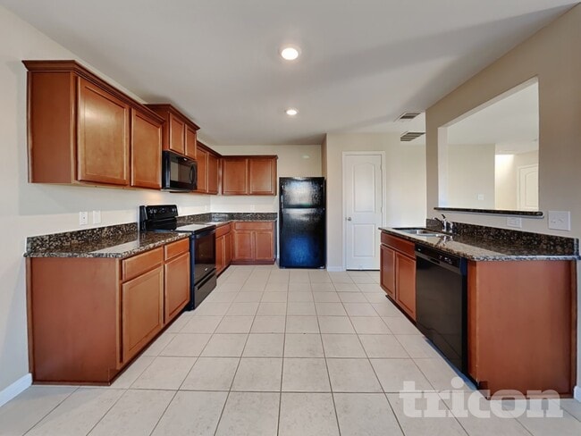 Foto del edificio - 729 Totem Trail Dr