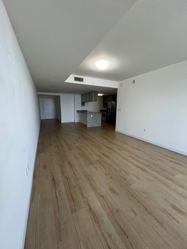 Foto del edificio - 255 NE 14th St