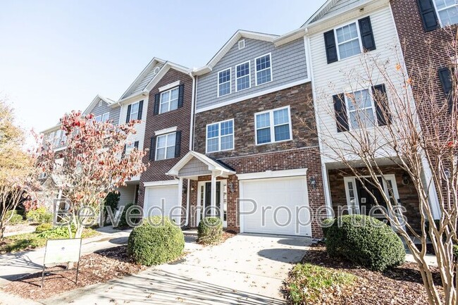 Building Photo - 36 Ackland Dr