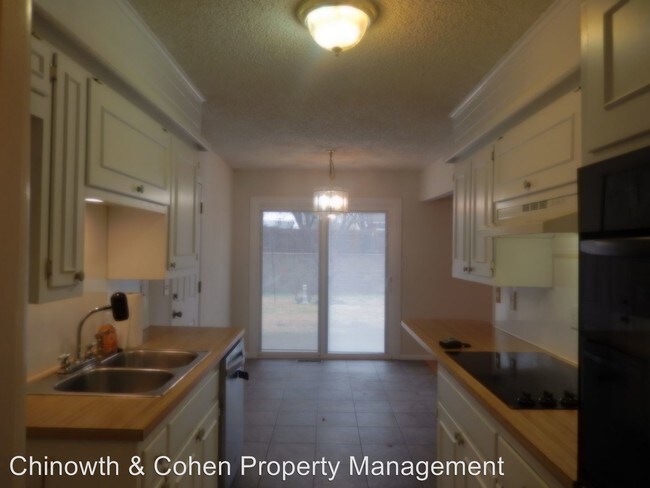 Foto del edificio - 3 br, 2 bath House - 2907 S. 67th E. Ave.
