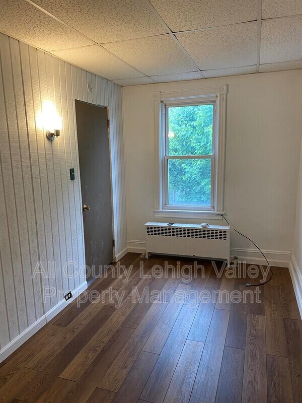 Foto del edificio - 736 N Ninth St