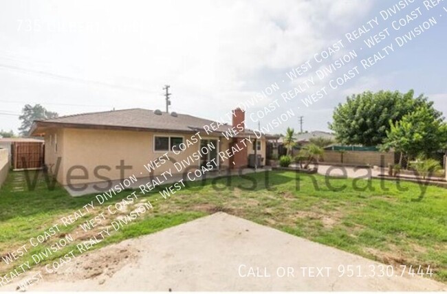 Building Photo - 3 bed,2 bath, 1,202 SF