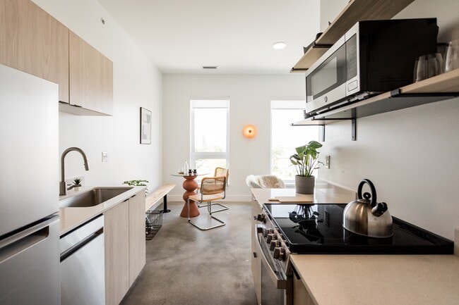Building Photo - Brainard Flats