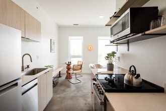 Building Photo - Brainard Flats