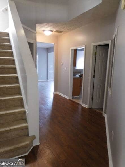 Foto del edificio - 566 Pond Lillies Rd SE