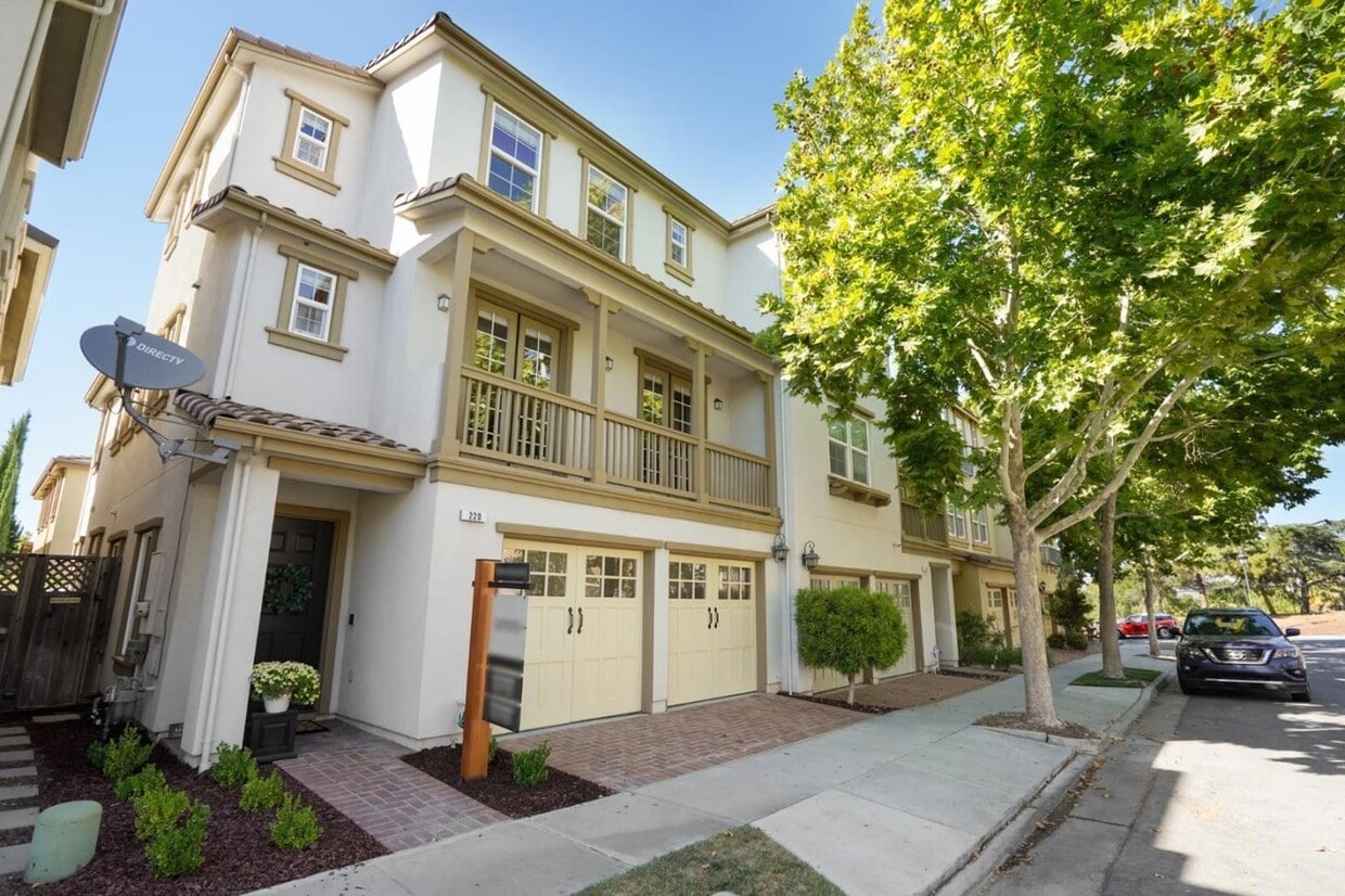 220 Meadow Pine Pl, San Jose, CA 95125 House Rental in San Jose, CA