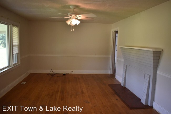 Building Photo - 3 br, 1 bath House - 2361 Lake Gaston Drive