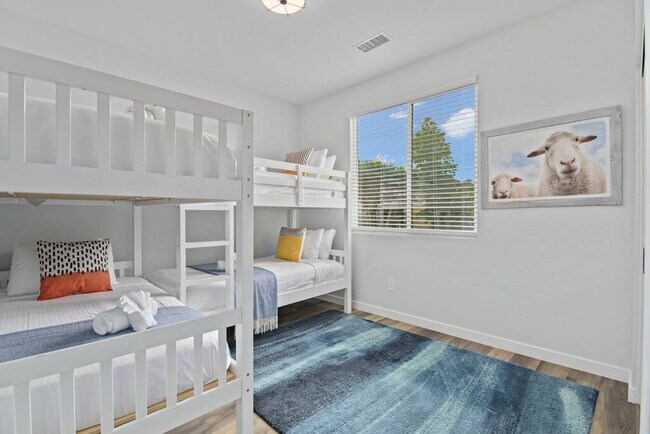 Foto del edificio - 4569 Cape May Ave