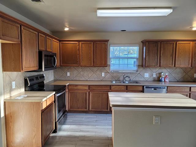 Foto del edificio - 4706 Maritime Cove