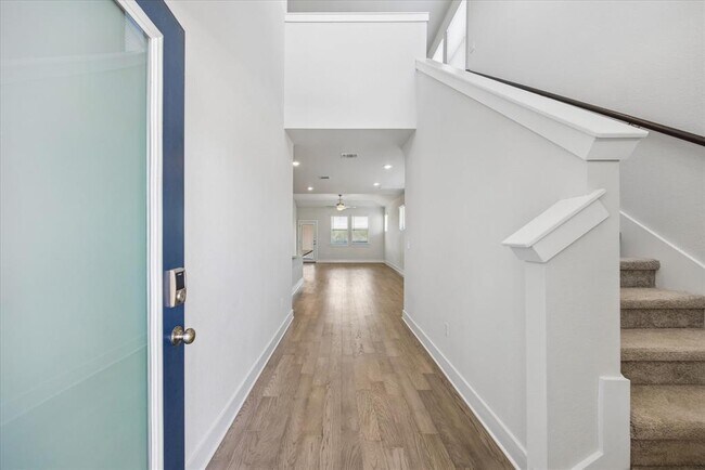 Building Photo - 8503 McKamy Dr