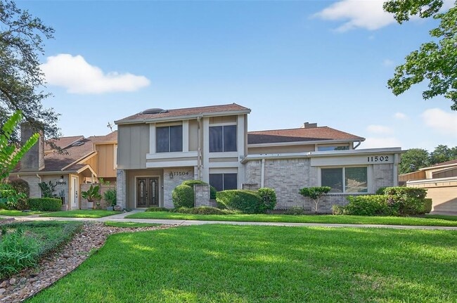Building Photo - 11504 Village Pl Dr