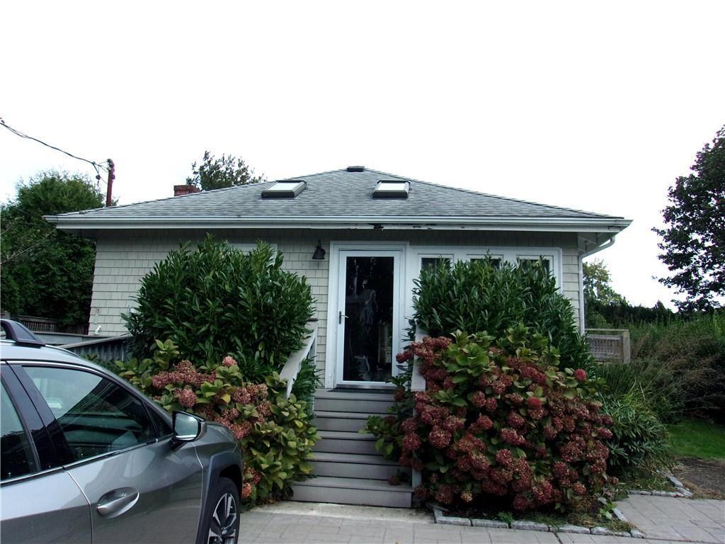 Primary Photo - 39 Renfrew Ave