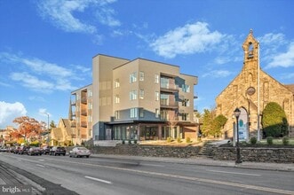 Building Photo - 436 York Rd
