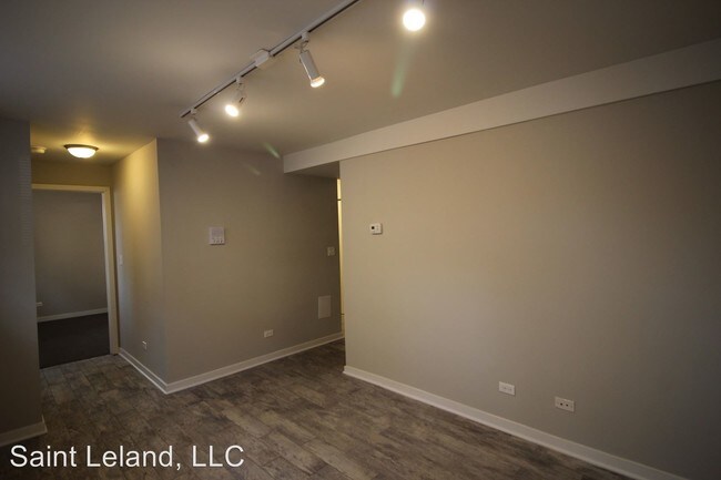 Foto del edificio - 3501-3503 W Leland Ave