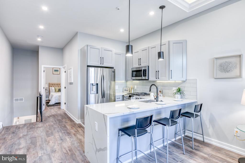Foto principal - 2026 Spring Garden St