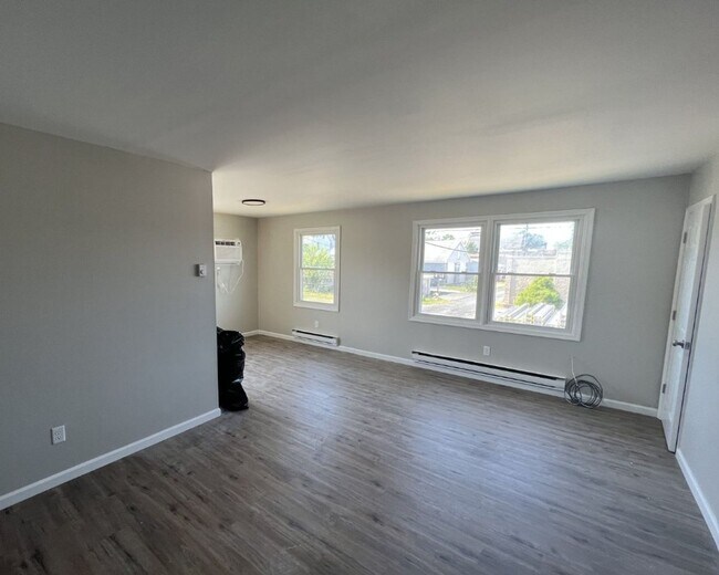 Foto del edificio - 813-817-817 N Ulster St