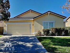 Building Photo - 1525 Canyonlands court