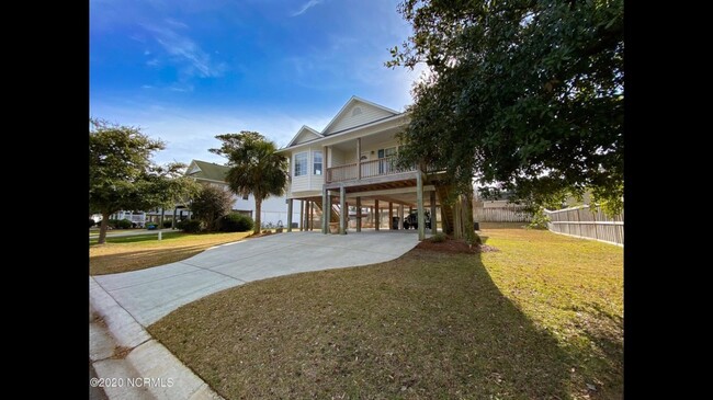 Building Photo - 720 Ocracoke Dr