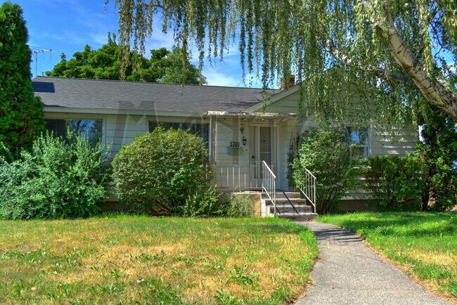 Foto del edificio - Shadle Area Rancher