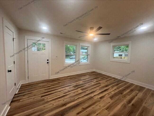 Foto del edificio - 2513 Westgrove Dr