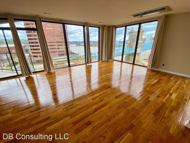 Foto del edificio - 1 br, 2 bath House - 100 Riverside Drive U...