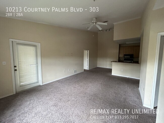 Building Photo - 10213 Courtney Palms Blvd