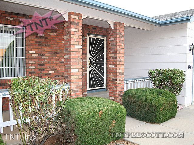 Building Photo - 3 br, 2 bath House - 4868 N Spring Dr