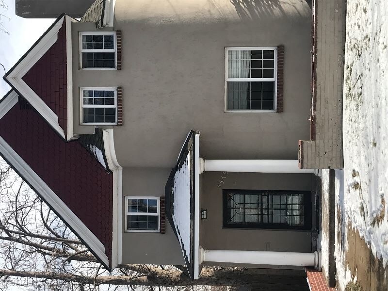 Primary Photo - 2 br, 2 bath House - 4576 N. Stuart stree