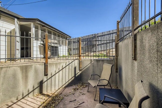 Photo - $0 DEPOSIT OPTION. 2BED/1BATH BERKLEY NEIGHBORHOOD HOME!