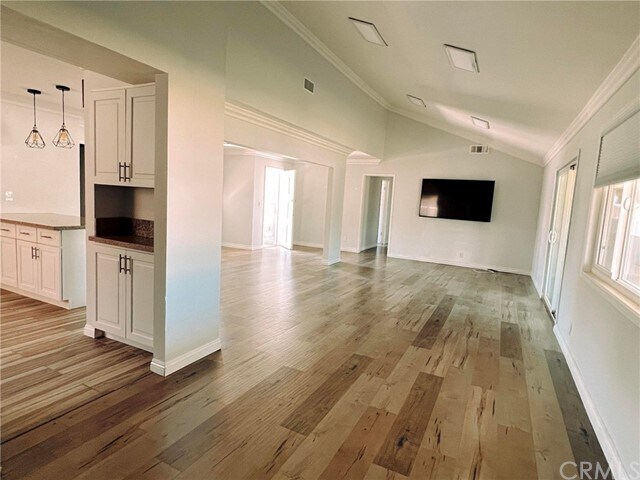 Foto del edificio - 2809 N White Ave